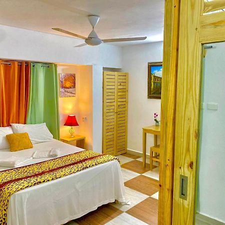 Casa Brisa Mar Hotel Las Terrenas Bagian luar foto