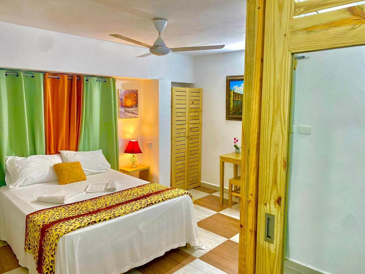 Casa Brisa Mar Hotel Las Terrenas Bagian luar foto